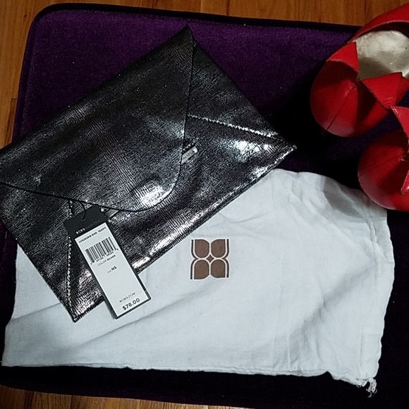 BcbgMaxAzria gray metallic envelope purse - Picture 2 of 7